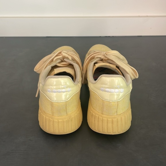 DIADORA Women's Yellow Lace Up Sneakers Size 8.5 - Picture 4 of 11